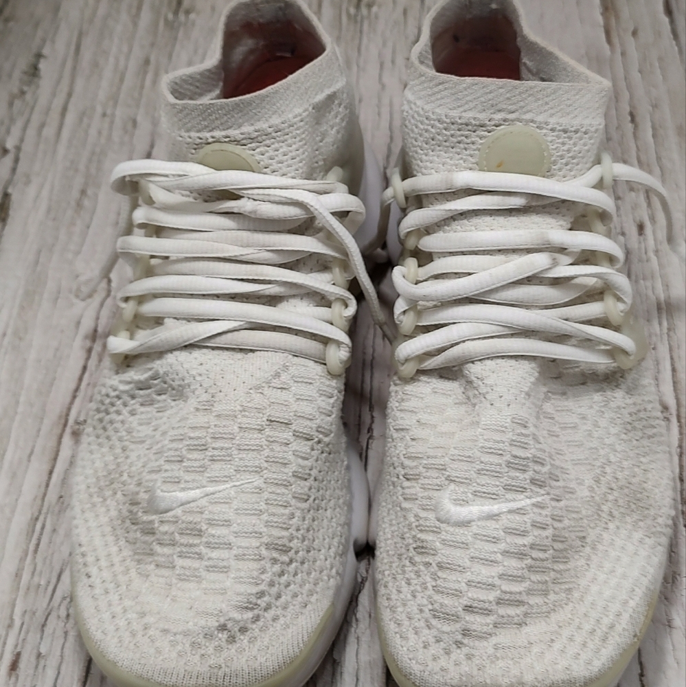 NIKE AIR PRESTO ULTRA FLYNIT TRIPLE WHITE - Picture 1 of 5